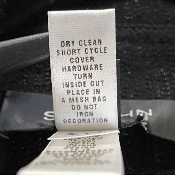 St. John Wool Blend Leopard Knit Cape Poncho | Double Breasted Statement Wrap - Picture 12 of 13